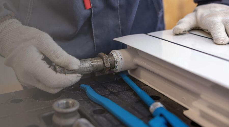 Burst Pipe Repair in White Oak, TX